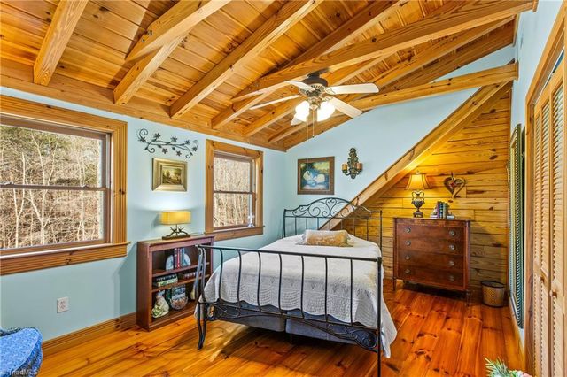 450 Pat Irwin Road, Pilot Mountain, NC 27041