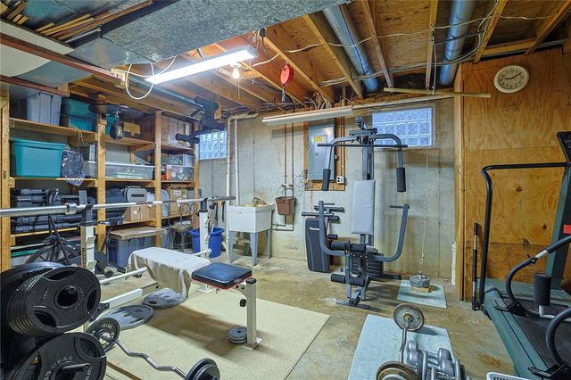 1514 N Marshall Road, Middletown, OH 45042