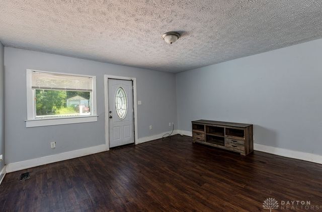 4900 Genesee Avenue, Dayton, OH 45406