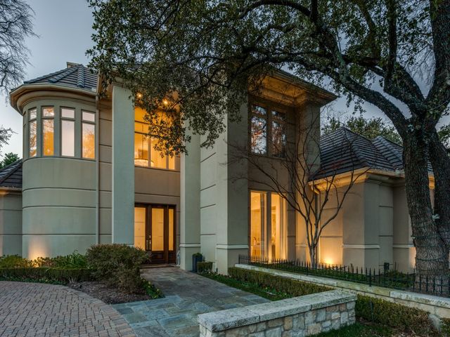 16 Robledo Drive, Dallas, TX 75230