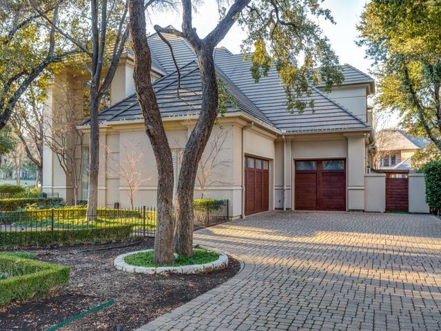 16 Robledo Drive, Dallas, TX 75230