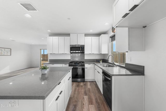 7270 Poppy Boulevard, California City, CA 93505