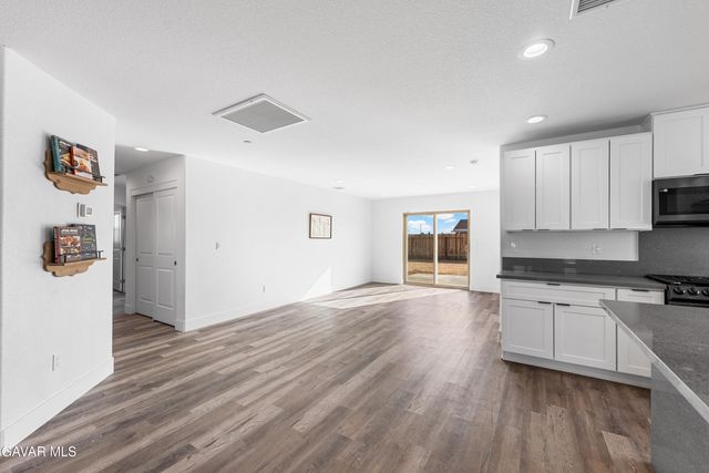 7270 Poppy Boulevard, California City, CA 93505