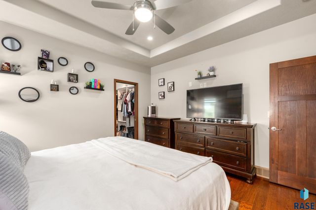 3604 S Home Plate Ave Avenue, Sioux Falls, SD 57110