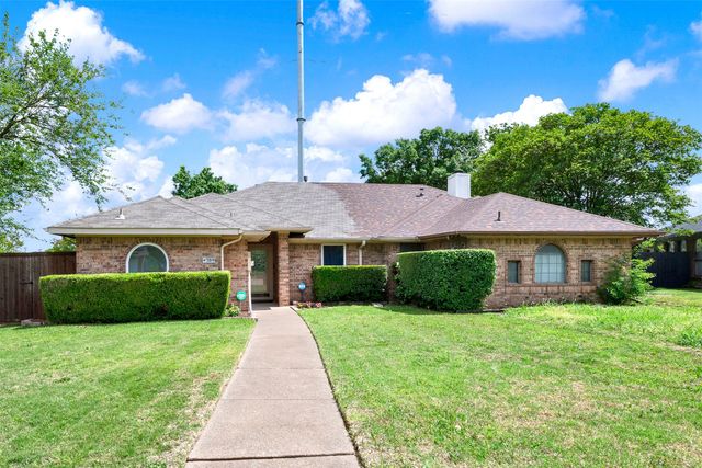 4509 Club Estate Place, Mesquite, TX 75150