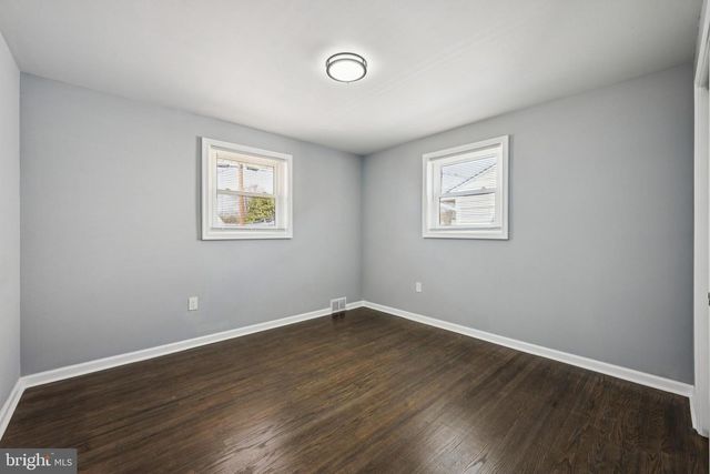 500 CHARLES ST W, Palmyra, NJ 08065
