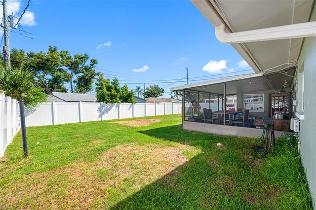 14095 CHAMBERLAIN AVENUE, Largo, FL 33774