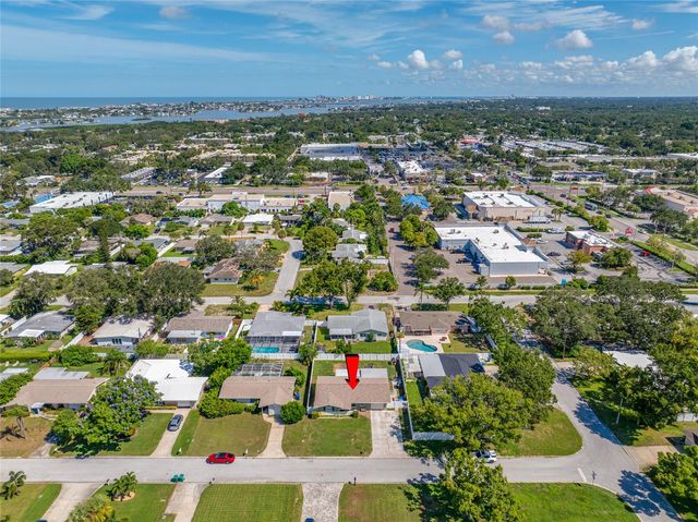 14095 CHAMBERLAIN AVENUE, Largo, FL 33774