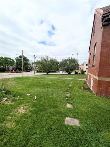 898 Forest Ave, Ross Twp, PA 15202