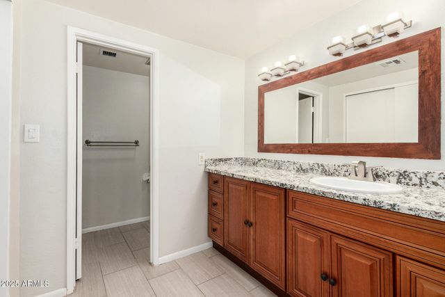 5541 N 5TH Lane, Phoenix, AZ 85013