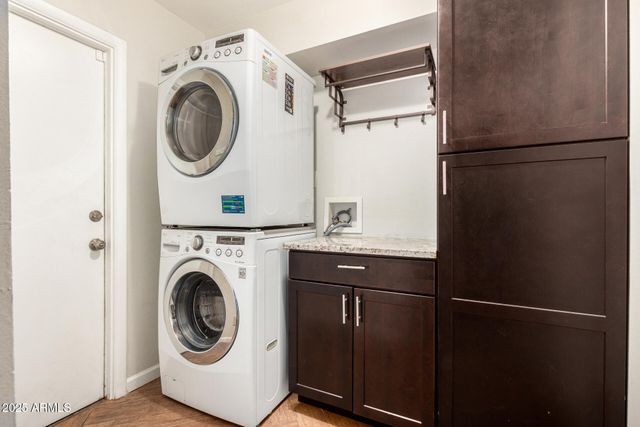 5541 N 5TH Lane, Phoenix, AZ 85013