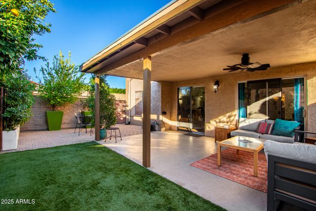 5541 N 5TH Lane, Phoenix, AZ 85013