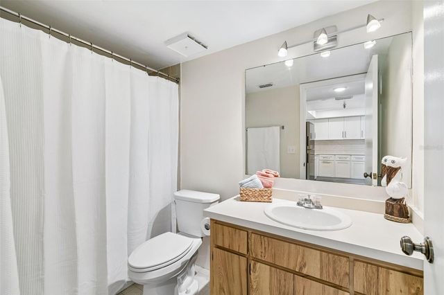 160 COLUMBIA DRIVE 206, Tampa, FL 33606