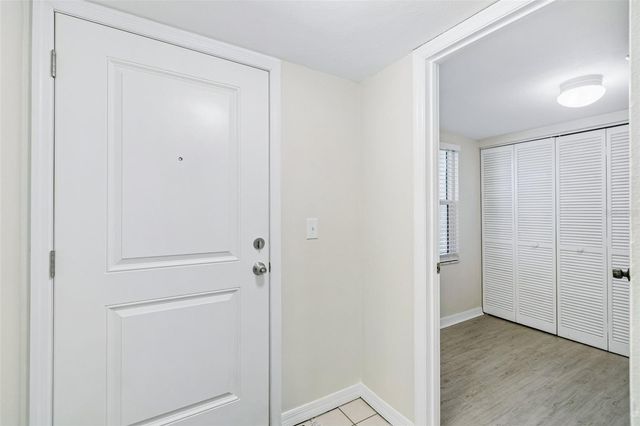 160 COLUMBIA DRIVE 206, Tampa, FL 33606