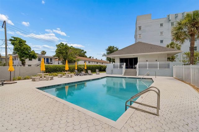 160 COLUMBIA DRIVE 206, Tampa, FL 33606