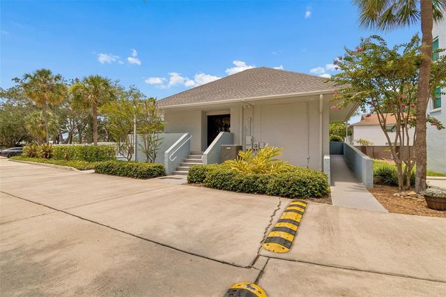 160 COLUMBIA DRIVE 206, Tampa, FL 33606