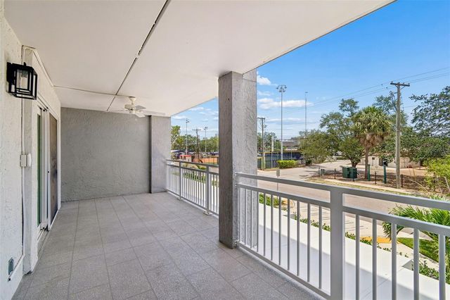 160 COLUMBIA DRIVE 206, Tampa, FL 33606