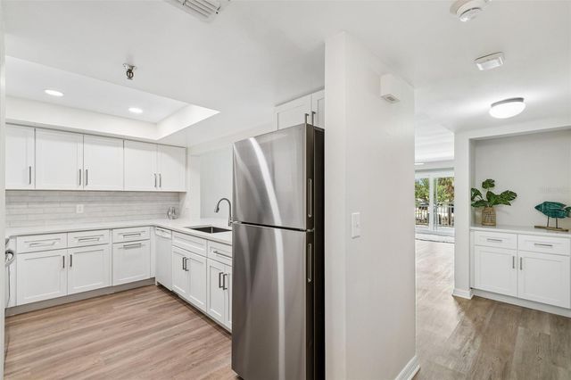 160 COLUMBIA DRIVE 206, Tampa, FL 33606