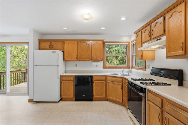 114 Sika Drive, Plum Boro, PA 15239