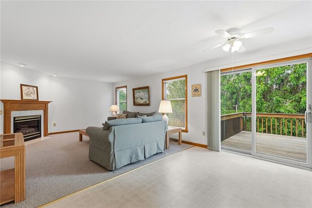 114 Sika Drive, Plum Boro, PA 15239