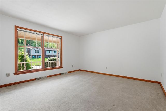 114 Sika Drive, Plum Boro, PA 15239
