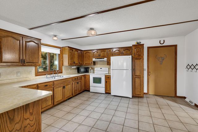 19936 Major Avenue, Hutchinson Twp, MN 55350