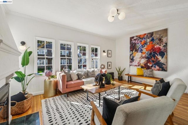 2365 2365 VIRGINIA STREET 2, Berkeley, CA 94709