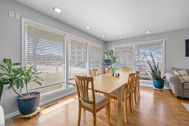 201 10th Ave. SE, Minot, ND 58701