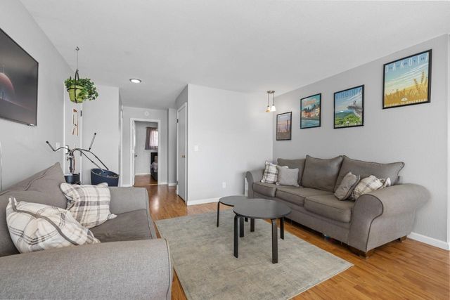 201 10th Ave. SE, Minot, ND 58701