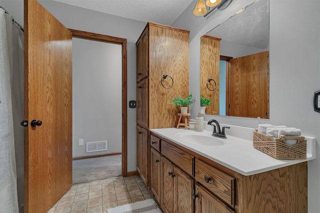 10144 157th Avenue SE, Becker, MN 55308