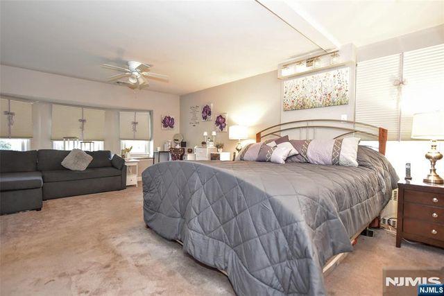 137 Manhattan Avenue, Waldwick, NJ 07463