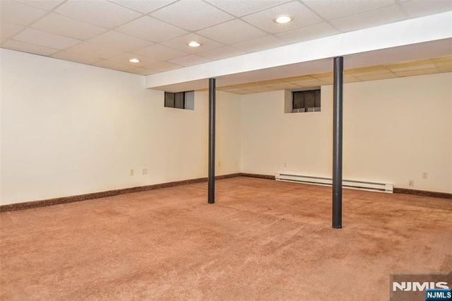 137 Manhattan Avenue, Waldwick, NJ 07463
