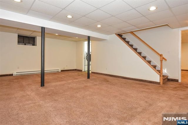 137 Manhattan Avenue, Waldwick, NJ 07463