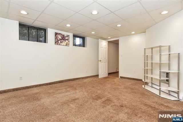 137 Manhattan Avenue, Waldwick, NJ 07463