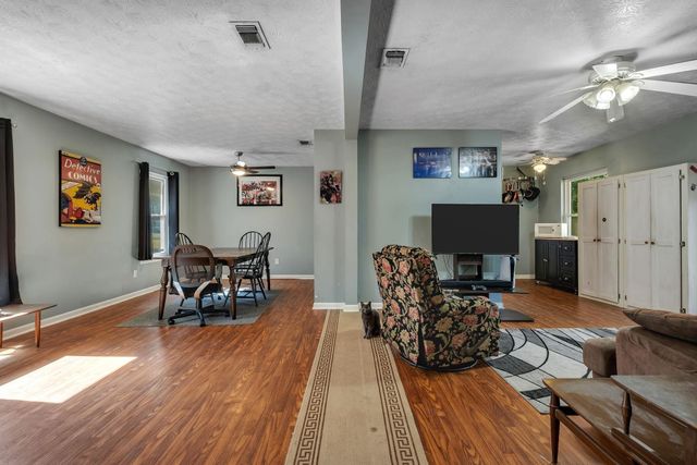 1818 Doric Drive, Tallahassee, FL 32303