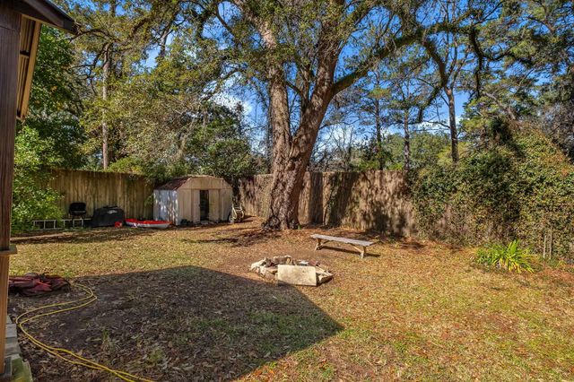 1818 Doric Drive, Tallahassee, FL 32303