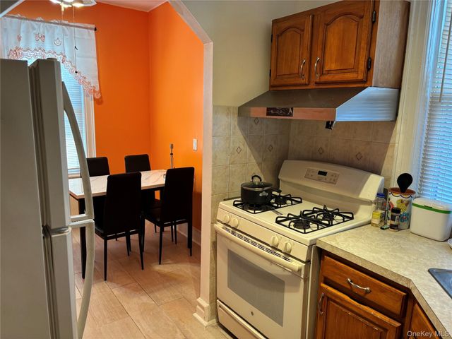 1004 Lenox Road, Brooklyn, NY 11212