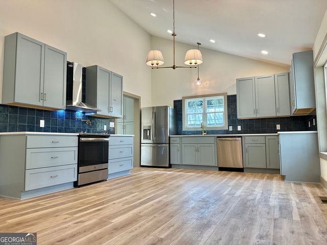 84 N Bowden Street, Commerce, GA 30529