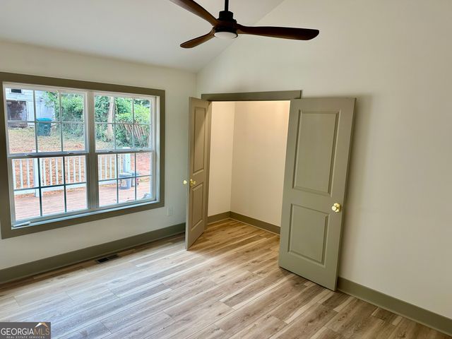 84 N Bowden Street, Commerce, GA 30529