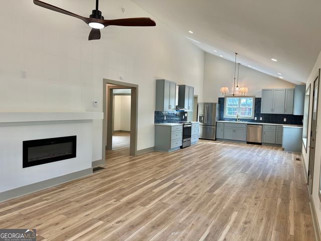 84 N Bowden Street, Commerce, GA 30529