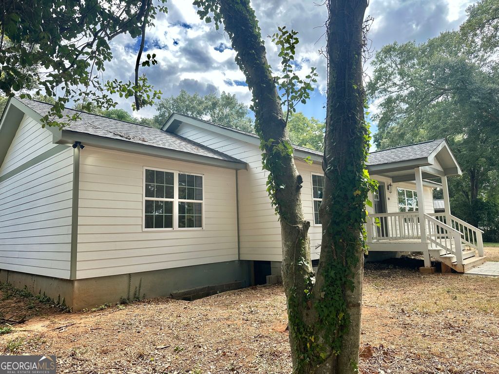 84 N Bowden Street, Commerce, GA 30529 — photo 5