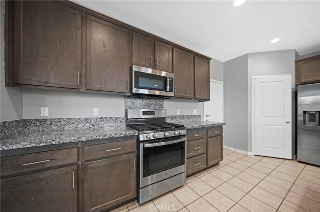 4806 S Apricot, Ontario, CA 91762