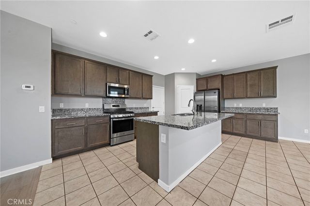 4806 S Apricot, Ontario, CA 91762