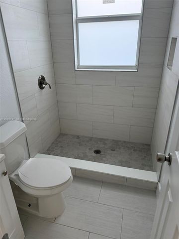 1450 SW 4th Street 2, Miami, FL 33135