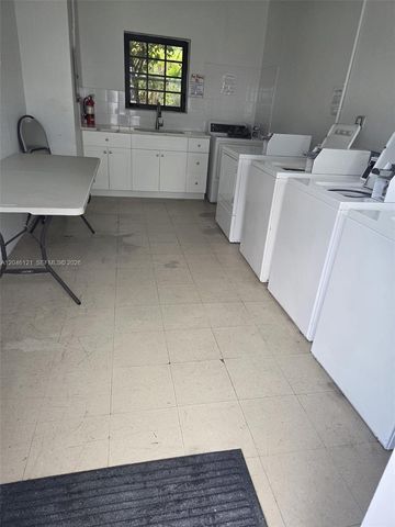 1450 SW 4th Street 2, Miami, FL 33135