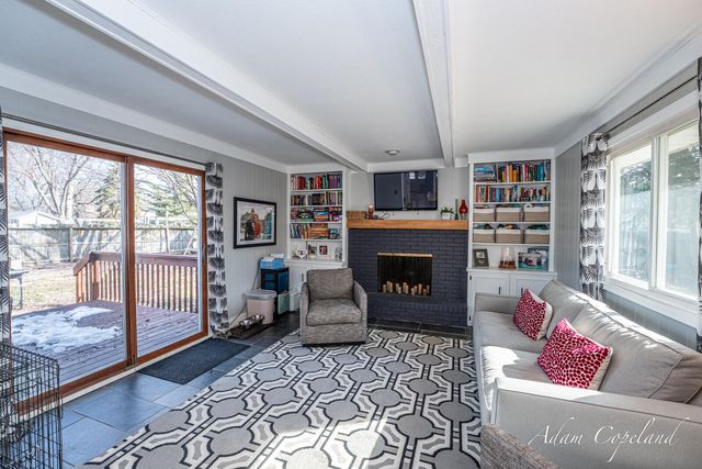 8148 Greenridge Drive, Jenison, MI 49428