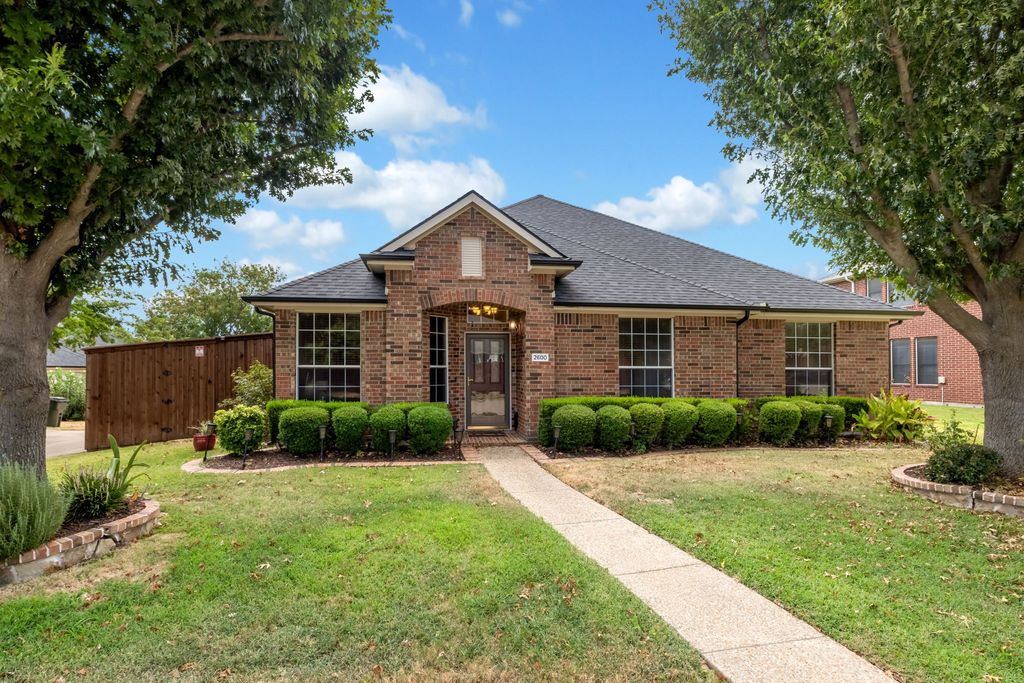 2600 Oakland Hills Drive, Plano, TX 75025
