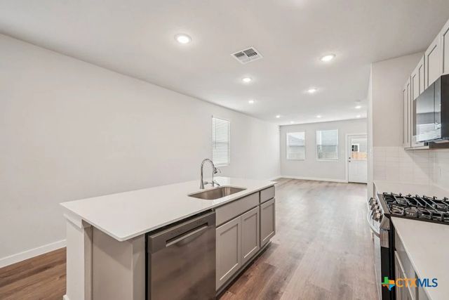 4330 Hobbiton Way, New Braunfels, TX 78130