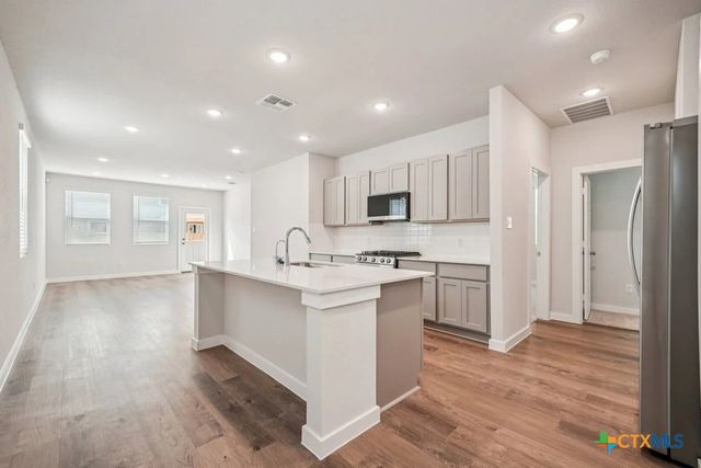 4330 Hobbiton Way, New Braunfels, TX 78130