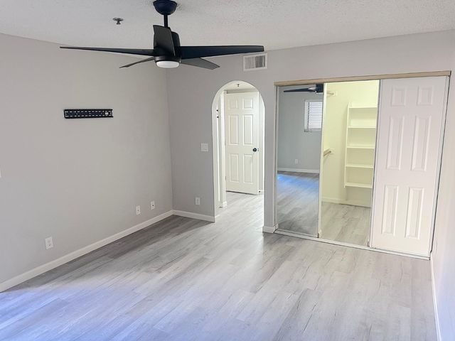 3031 N Civic Center Plaza 148, Scottsdale, AZ 85251